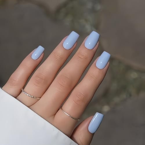 KQueenest Baby Blau Press On Nails Mandel Eckig, Sarg Nägel zum Aufkleben Kurz, Glänzende Jelly-Gel Fake Nails Fingernägel zum aufkleben Ballerina, Einfarbig Acryl Kunstnägel für Frauen, 24 Stück