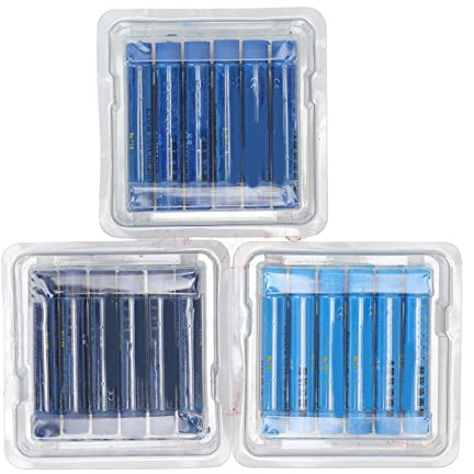 18 Pieces Soft Blue Oil Pastel Set Bright Safe Rich Color Art Painting Supplies Suitable for Children Students Beginners and Art Lovers Daily Creation