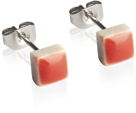 Kleine Keramik Ohrstecker in rot â€¢ Mini Ohrringe quadratisch â€¢ Feine handgemachte Steckerohrringe â€¢ Nachhaltiger Schmuck â€¢ 5 x 5 x 3 mm
