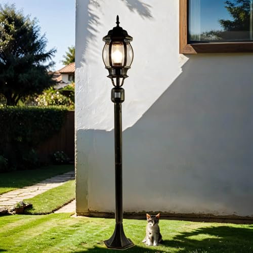 Licht-Erlebnisse Außenstehlampe mit Bewegungsmelder Glas Aluminium in Gold Antik IP44 für Garten 123,5 cm E27 Laterne kleine Wegeleuchte Outdoor BREST