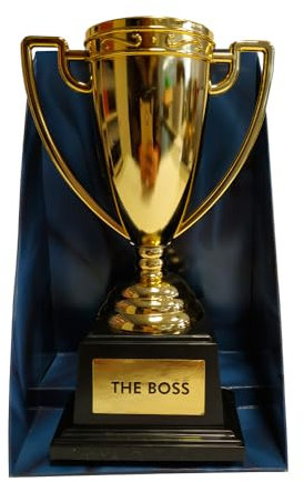 Coppa Trofeo Regalo Originale – Coppa D'oro con Frase Incisa | Riconoscimento Divertente ed Emotivo per amici, familiari e colleghi (The Boss)