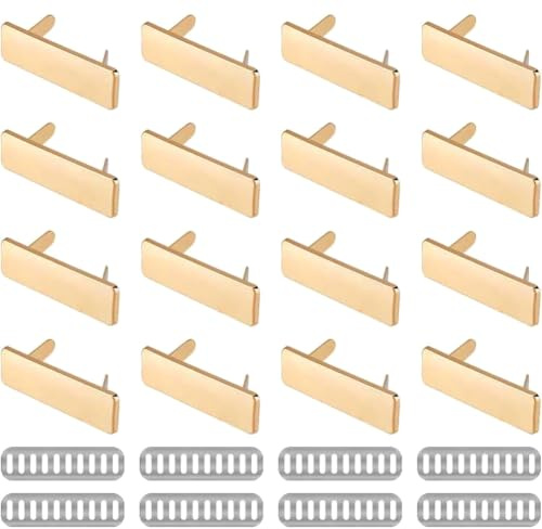 SUPERFINDINGS 16 Sets Metall Blank Stempelanhänger 1.2x4cm Gold Rechteck Namensschilder Mit Eisenunterlage DIY Handgemachte Logo Etiketten Für Taschen Kleidung Hüte Nähen Basteln