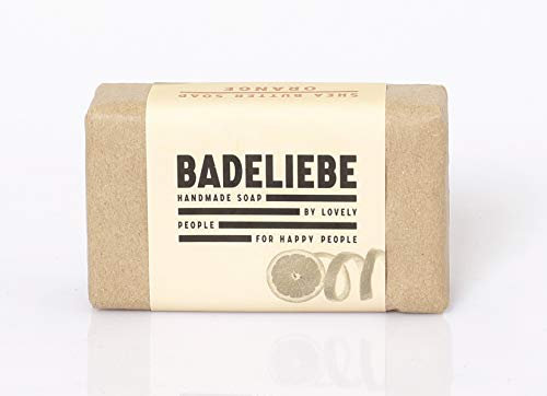 BADELIEBE Hartes Seifenstück mit Sheabutter und natürlichem Orangenduft – 115 g vegane Hartseife als Seifenbasis für Hände, Gesicht & Körper – Frei von Palmöl und Tierversuchen