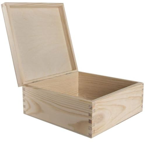 WooDeeDoo Small Square Wooden Box with Hinged Lid – 17.5 x 17.5 x 8 cm Plain Pine Storage for Crafts Keepsakes Jewellery Trinkets Gift Packaging DIY Decoration Unpainted Natural Wood