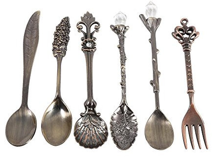 Juego de cucharas Vintage de Tenedor, 6 Piezas Juego de vajilla Familiar Retro Estilo Real Juego de Cubiertos de Metal Antiguo de Color Dorado y Plateado, Cuchara de Postre de café(Latón Antiguo)