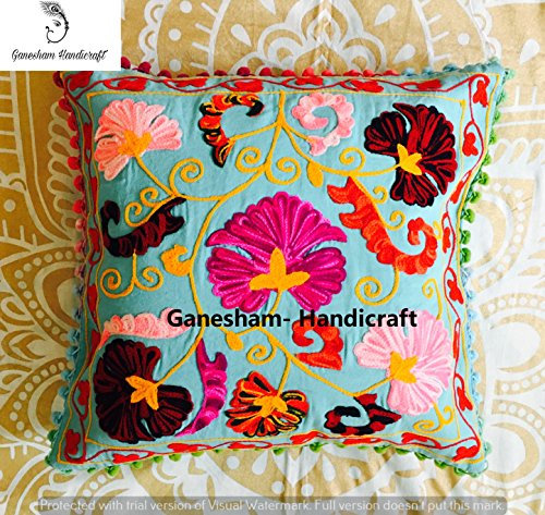 Wurfkissenbezug - aus Indien, dekorativ handgefertigt, mit Blumenmuster. Dekoratives Sofakissen, Boho Chic, Bohemian-Kissen, Pailletten-Kissen-Einsatz handbestickt, Suzani-Kissenbezug