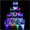 Verre a Shot Lumineux 24Pcs Cotillons Anniversaire Shooter Plastique Réutilisables Verrines Transparent pour Rhum Liqueur Aperitif Cadeau Invité Lumineux Fluorescents Fete Gobelet Cadeaux
