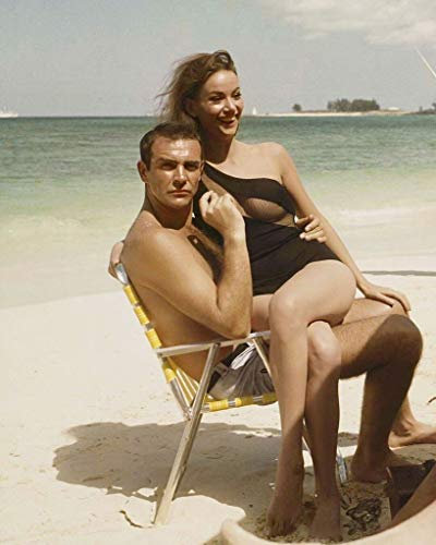 French Unicorn Sean Connery Claudine Auger Geheimagent 007 Vintage Poster