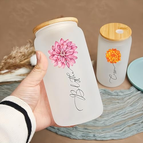 Drawelry Personalisiert Name Wasser Gläser mit Geburt Blume Gedruckt Bambus Deckel und Stroh Trinkgläser 500ml Long Kaffee Milch Getränke Cocktail Bier Tee Glas Tasse für Familie Party Bar (H)