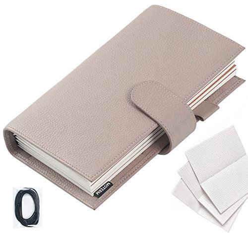 Moterm Companion Traveler's Notizbuch Cover - Verbessertes Design mit Rückentasche (Standard Größe, Kiesel-Taupe)