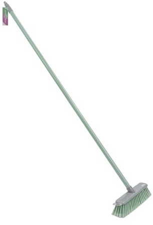 JVL Angled Sweeping Brush With Soft Bristles – Floor Broom with Angled Head for Hard Floors – Indoor & Outdoor Use – Green