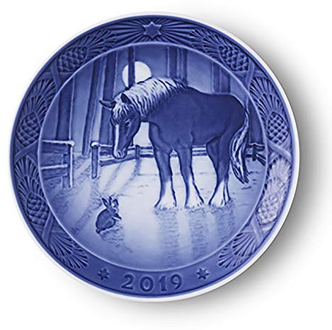 Royal Copenhagen 2019 Teller Pferd in der Wintersonne, 18cm