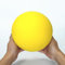 Aiyouwei weicher, geräuschloser Schaumstoffball, Schwammball, Indoor-Aktivitätsball, Kickball, Dodgeball, Spielplatzball (gelb, 18cm)
