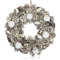 com-four® Türkranz für Weihnachten - weißer Adventskranz mit Christbaumkugeln - Dekokranz Ø 38 cm- Weihnachtsdeko - Tischkranz - Weihnachtskranz (weiß + silberfarbene Kugeln - 38cm)
