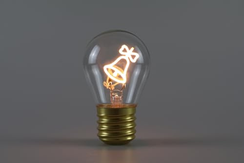 BHMAOYN LED Lampe mit USB & Batterie | Elegantes Glocken-Design | Festliche Beleuchtung für Weihnachtsdekoration & Tischdeko | Warmweiß