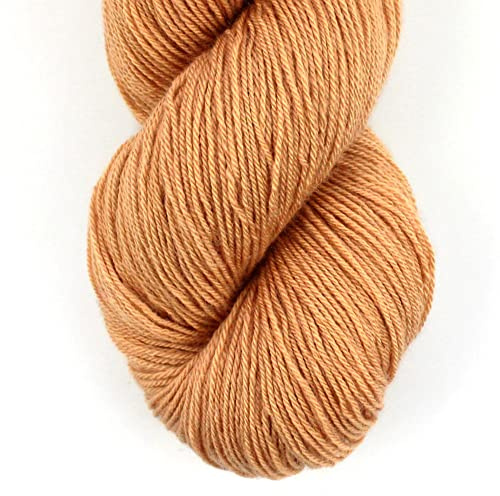 Lotus Yarns Swan Lake Lace Weight 50% Cashmere 40% Fine Wool 10% Angora Blended Hand Knitting Yarns for Comfortable Baby and Adult Clothing for Fashion Garment Baby Clothe (28)