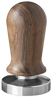 scarlet espresso | Tamper »Perfetto« für Barista; auf 35 lbs Anpressdruck kalibiriert; mit Alu- oder Edelholzgriff und Präzisions-Edelstahlbasis (Sandelholz - Braun, 53 mm)