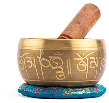 Bodhi Indische Klangschale Ø 11 cm | Klangschalen Set inkl. Kissen, Klöppel & Geschenkbox | Singing Bowl mit Buddha Verzierung | Ideales spirituelles Geschenk | Meditationszubehör aus Messing