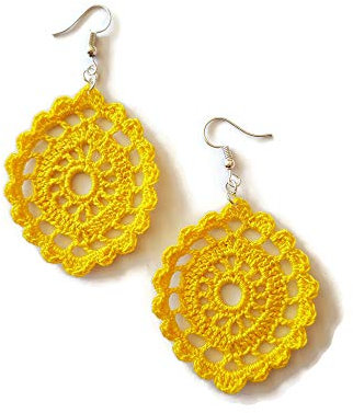 Handgemachte gelbe ovale gehäkelte Spitzenohrringe sizilianisches Barockgeschenk für sie