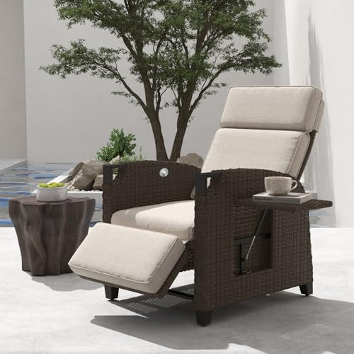 UDPATIO Transat Jardin Extérieur avec Coussin - Bain de Soleil en Rotin aux Intempéries - Dossier Réglable 150° avec Table Latérale - pour Intérieur et Extérieur, Coussin Beige + Rotin Brun Foncé