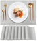 Gucass 8er Set Tischsets Abwaschbar, PVC Platzsets Abwischbar Platzdeckchen, Placemats Abgrifffeste Hitzebeständig rutschfest, Tischmatten für Küche Restaurant Speisetisch, 45x30cm(Silber)