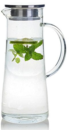 GuDoQi 1.4 Liter Wasserkaraffe, Glaskaraffe mit Deckel, Borosilikatglas Wasserkocher mit Kristallgriff, Karaffe Glas für Milch, Rotwein, Kaltes Wasser, Fruchtsaft, heißen Kaffee, EIS Getränke