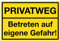 WANDKINGS Hinweisschild - Privatweg! Betreten auf eigene Gefahr! - stabile Aluminium Verbundplatte - Wähle eine Größe - 20x15 cm