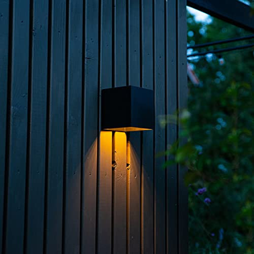 QAZQA - Modern Außen Wandleuchte schwarz mit Abblendlicht und Sensor auf Solar und Dämmerungsschalter und Sensor I Bewegungsmelder I Sensor I Bewegungsmelder I IR - Charlotte I Außenbeleuchtung I Up I