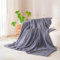 Nayoroom Kuscheldecke Flauschig Decke Fleecedecke 220x240 Grau Warm Sofadecke Couchdecke für Wohnzimmer Schlafzimmer Deko Plüschdecke Überwurfdecke Tagesdecke Blanket Wolldecke Wohn- & Kuscheldecken
