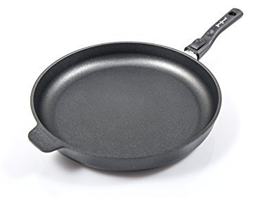 Gerti GUNDEL - Sartén Plana con Mango Desmontable (Fabricada en Alemania, Apta para inducción (Aluminio Fundido con Base de Hierro, 32 cm)