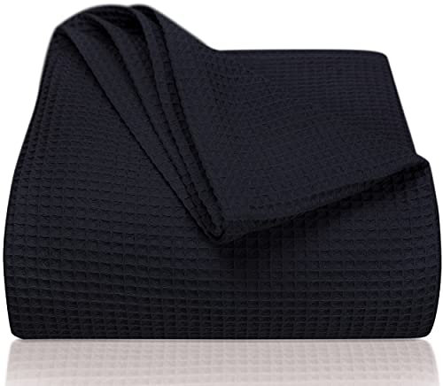 LAYNENBURG Premium Tagesdecke 220 x 240 cm XXL - Waffelpique 100% Baumwolle - leichte Wohndecke Waffeloptik - Baumwolldecke als Bett-Überwurf, Sofa-Überwurf, Couch-Überwurf - Sofa-Decke (schwarz)