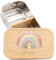 Kidsmood - Personalisierte Brotdose Kinder mit Fächern – Edelstahl Snackbox mit Fächern für Schule & Kindergarten – Lunchbox mit Bambusdeckel für Einschulung Mädchen & Jungen [Regenbogen-Aquarell]