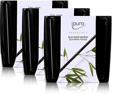 Essentials by Ipuro Duftkerze black bamboo 125g - Kräftig, grüne Frische vereint mit einer holzigen Nuance – ein herb-frischer Duft (3er Pack)