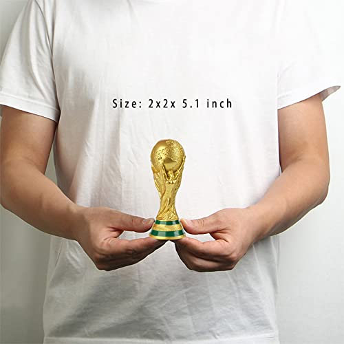 LNGODEHO Réplique de trophée de la Coupe du monde 2022 dans une vitrine, objets de collection de sport Sculpture en résine, possédez le plus grand prix du football du monde (13 cm)