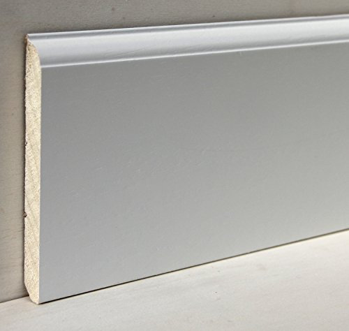 Hobby Legno - Battiscopa Massello In Legno Di Ayous Laccato Ral 9010 Mod. Losanna mm. 120X13X3000 Nr.2 pezzi (Prezzo Per ml. 6)