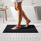 MAYSHINE Tapis de Salle de Bain Absorbant et Antidérapant en Chenille - Doux, Lave-Machine, Sèche Rapidement - Grand pour Bain, Douche, Chambre ou Tapis de Porte (Noir, 80x50cm)