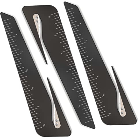 Uncommon Desks Lineal und Brieföffner-Kombination – einfach zu halten – übergroßer Griff – schwarzes 15,2 cm Lineal – Umschlagöffner mit Messwerkzeug – perfekt zum Basteln, Zeichnen, Nähen und