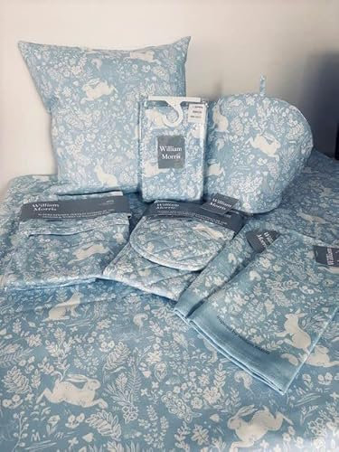 Forest Life Animals 100% Cotton Table Cloth 132cmx 228cm William Morris Gallery in Blue