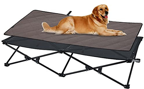 KingCamp Erhöhtes Hundebett Hundeliege Outdoor Haustierbett Haustierliege Atmungsaktivem Mesh & Wildledermatte & Rutschfesten Füßen für Reisen Garten Outdoor Indoor, Schwarz 132 x 68 x 29 cm