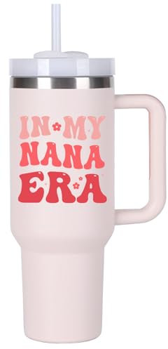 momocici Nana Gifts Ideas for Grandma.In My Nana Era Tumbler with Handle 1,2 l In My Nana Era Tumbler Gift.Nana Cup.Nana Tumblers.1,2 l Birthday Christmas Mothers Day Cups Tumbler Gifts for Nana.