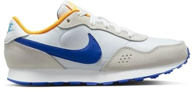 Nike MD Valiant Sneaker, Summit White/Racer Blue-Racer Blue-White, 35.5 EU