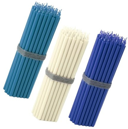 NKlaus Stabkerzen, Hellblau, Weiß, Dunkelblau, tropffrei, Set, 150 Stück | Dünnes Design mit 16 cm Höhe; drei maritime Farbtöne und ca. 45–50 Min. Brenndauer