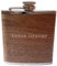 Flachmann Holz mit Gravur personalisiert mit Namen oder Datum | Geschenke für Männer | Gravierte Schnapsflasche
