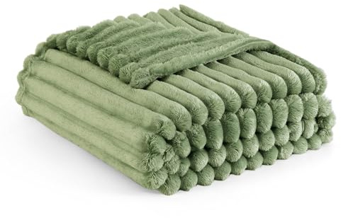 Bedsure Fleece Throw Blanket for Sofa - Fluffy Cosy Warm Blankets for Bed, Soft Cute Single Throw Gifts for Women and Girls, Reseda, 130x170 cm