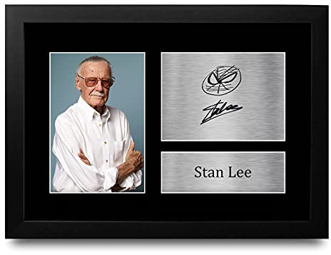 HWC Trading A4 FR Stan Lee Marvel Marvel Geschenke gedruckt Autogramm Bild für TV-Fans signiert - A4 Eingerahmt