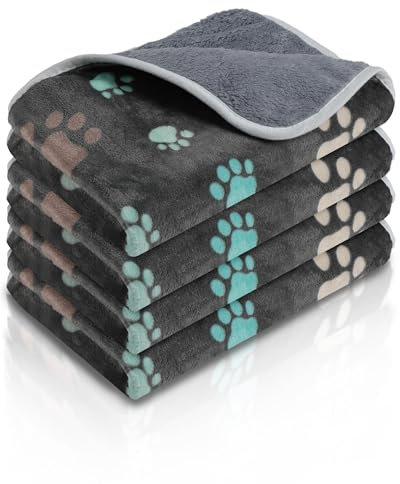 Panelee Wasserdichte Hunde- und Welpenunterlagen, weiche Katzendecken, saugfähige Haustierdecke, Pfotenmuster, warmes Fleece, wiederverwendbar, 61 x 40 cm, Schwarz, 4 Stück