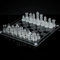 VR7 Juego de ajedrez de cristal con parte inferior acolchada, juego de ajedrez de vidrio esmerilado y transparente para adultos, juego de mesa de lujo para 2 jugadores, juego de ajedrez de cristal