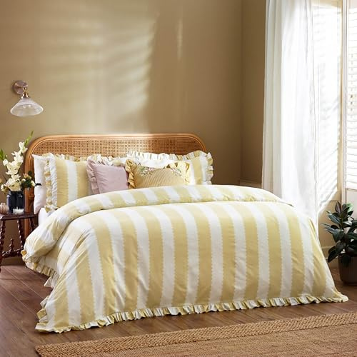 Wylder Birdie Stripe Duvet Cover Set – Reversible Cotton Rich Frilled Cottagecore Stripe Design with Ruffle Trim (Butter Yellow - Super King)