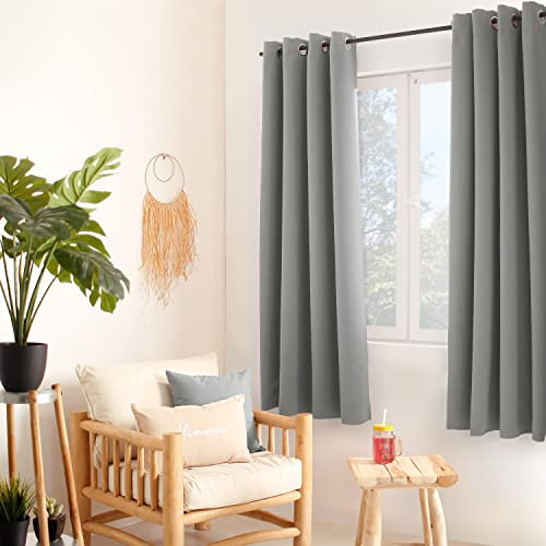 ED ENJOY HOME Rideau Thermique Occultant Gris Clair 135×180 cm, Œillets Métal, Anti-Chaleur, Anti-Froid, pour Chambre et Salon