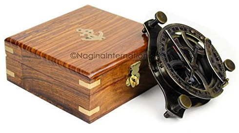 Nagina International Boussole Triangulaire Beau Cadran Nautique de 5avec indicateur de Niveau enfermé dans Un étui incrusté d'ancre en Bois de Rose véritable | Maritime Decor Gifts (Laiton Antique)